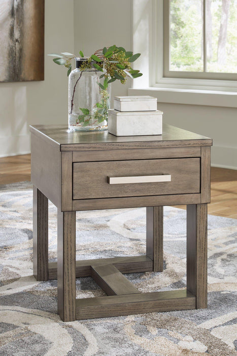 Loyaska End Table