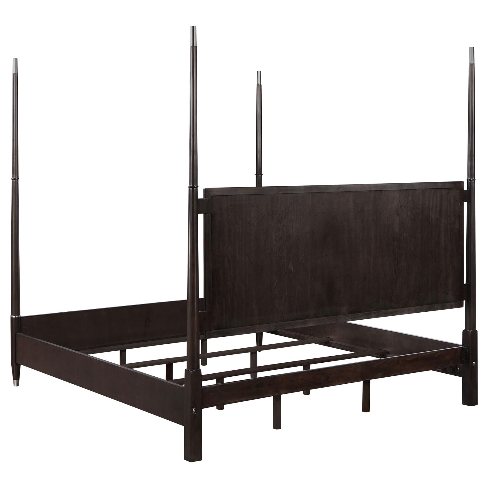 Emberlyn Wood Queen Poster Bed Brown - Image 7