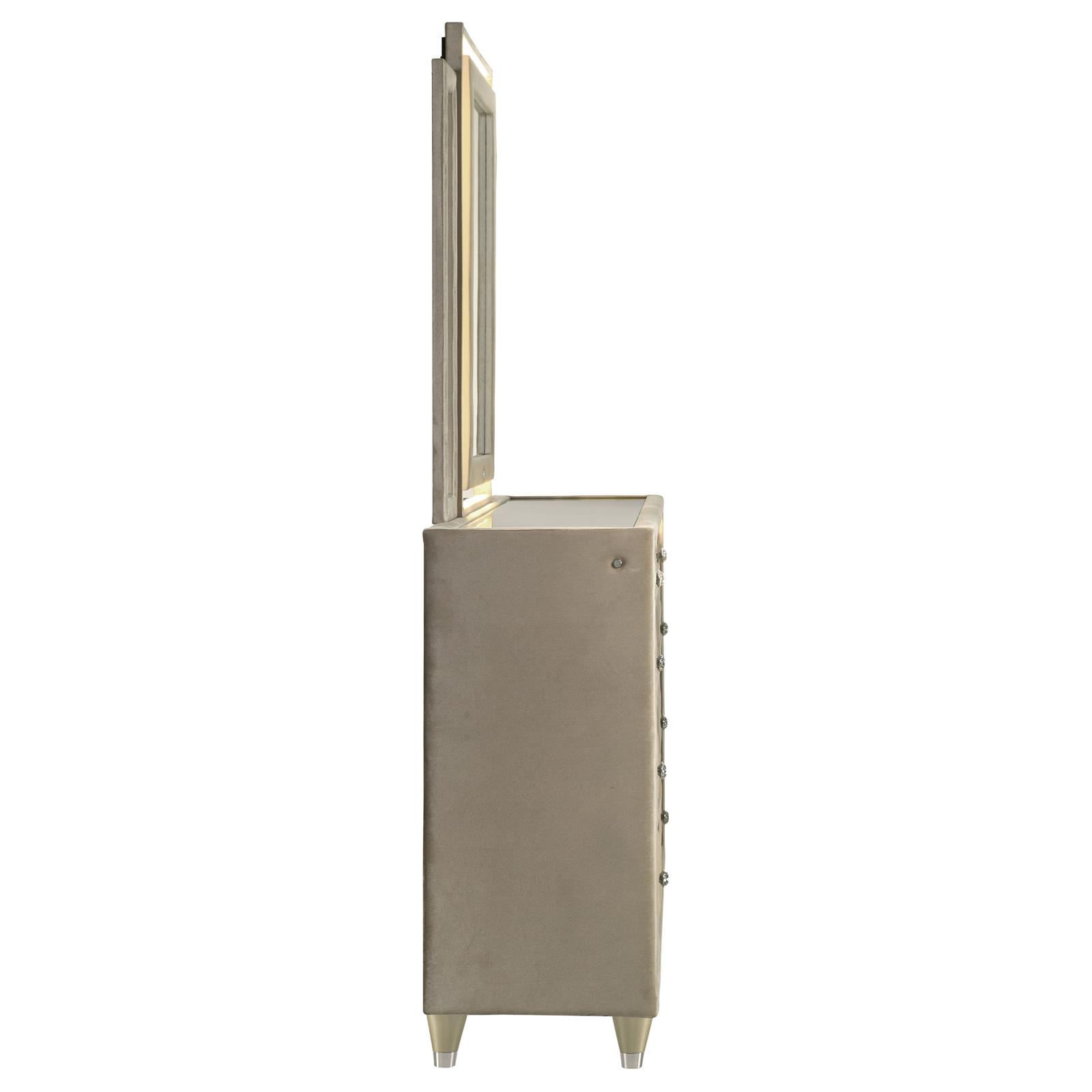 Lorient 8-drawer LED Dresser with Mirror Ivory and Camel - Image 9