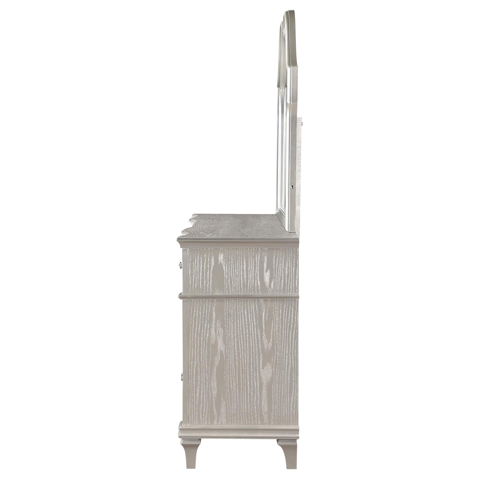 Evangeline 9-drawer Dresser with Mirror Silver Oak - Image 5