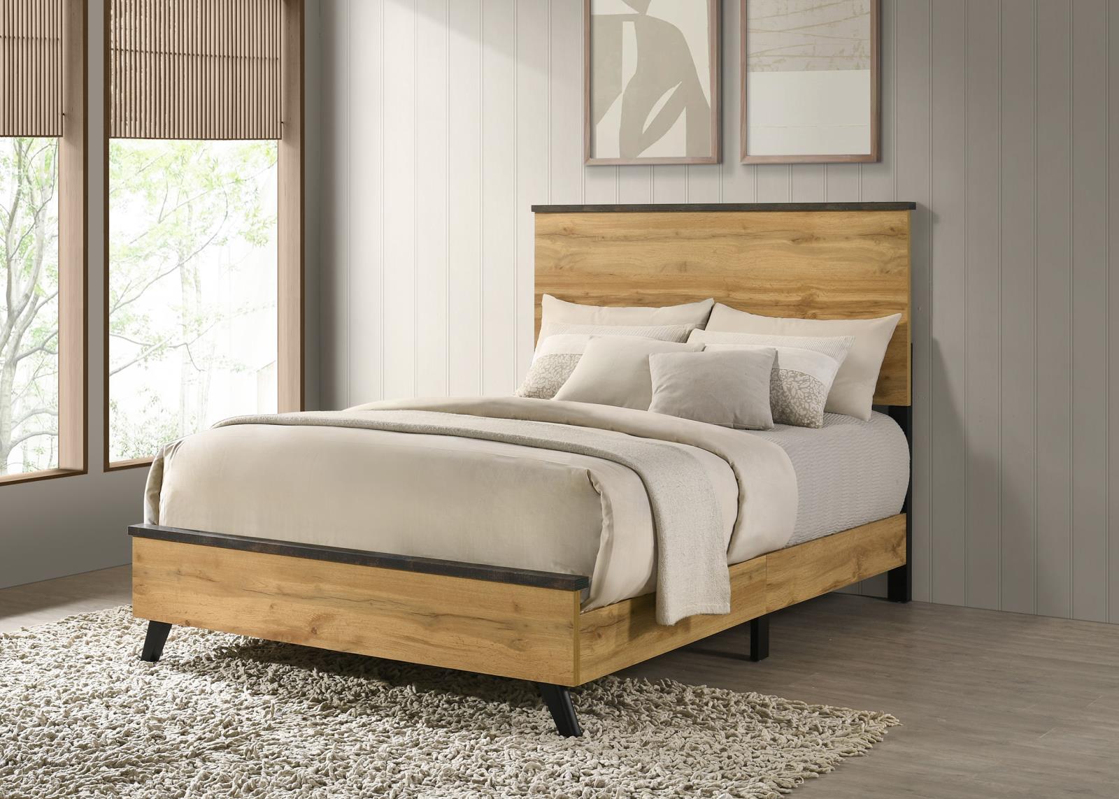 Kaywood 52-inch Full Panel Bed Natural Pine - Image 2