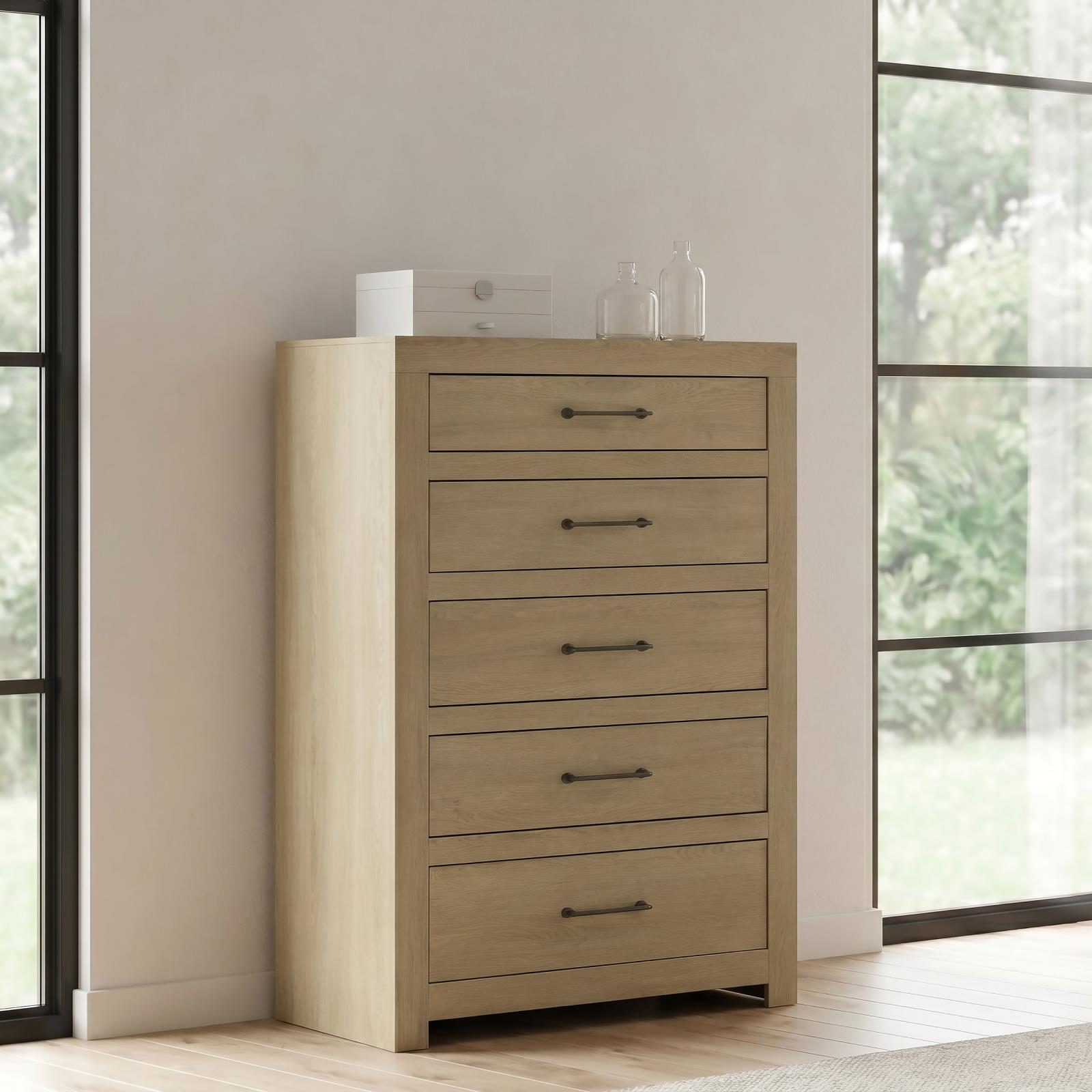 Hendricks 5-drawer Bedroom Chest of Drawers Light Oak - Image 2