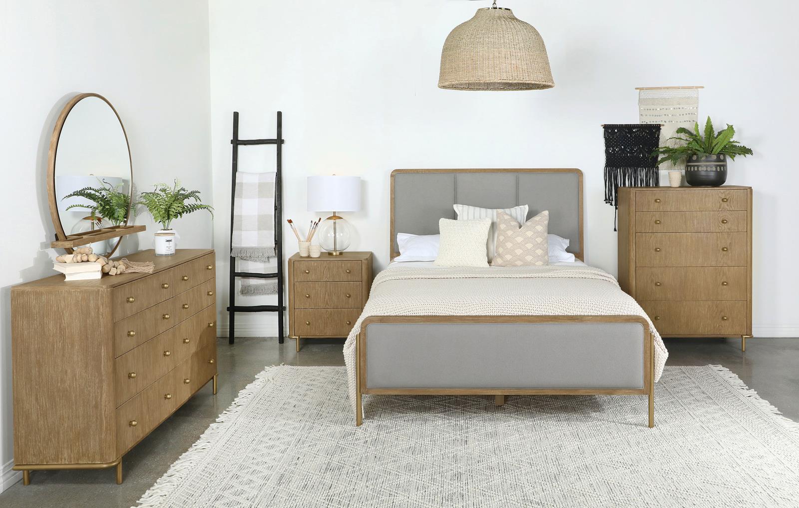 Arini 3-drawer Nightstand Sand Wash - Image 14