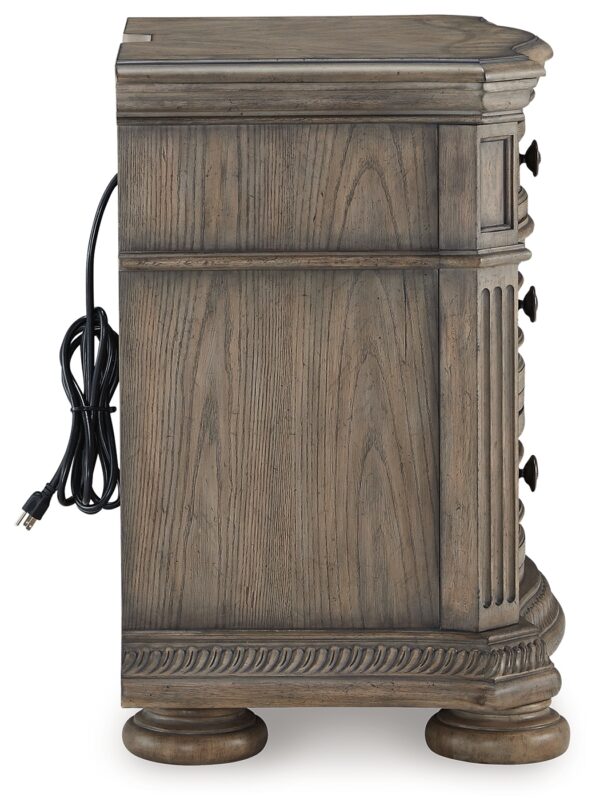 Ardenfield – Three Drawer Night Stand – Light Brown – Mr