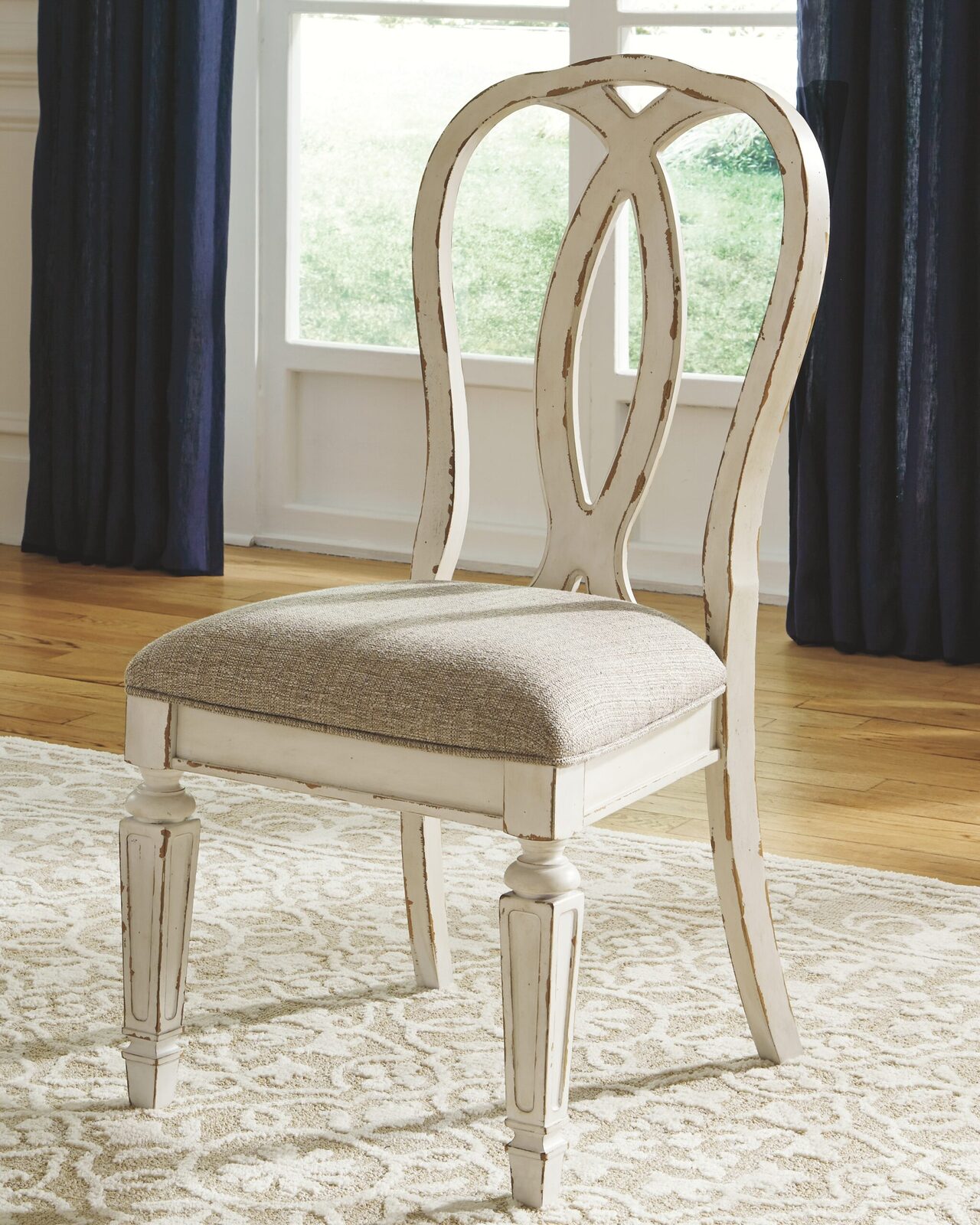 Realyn - Rectangular Dining Table Set - Image 15