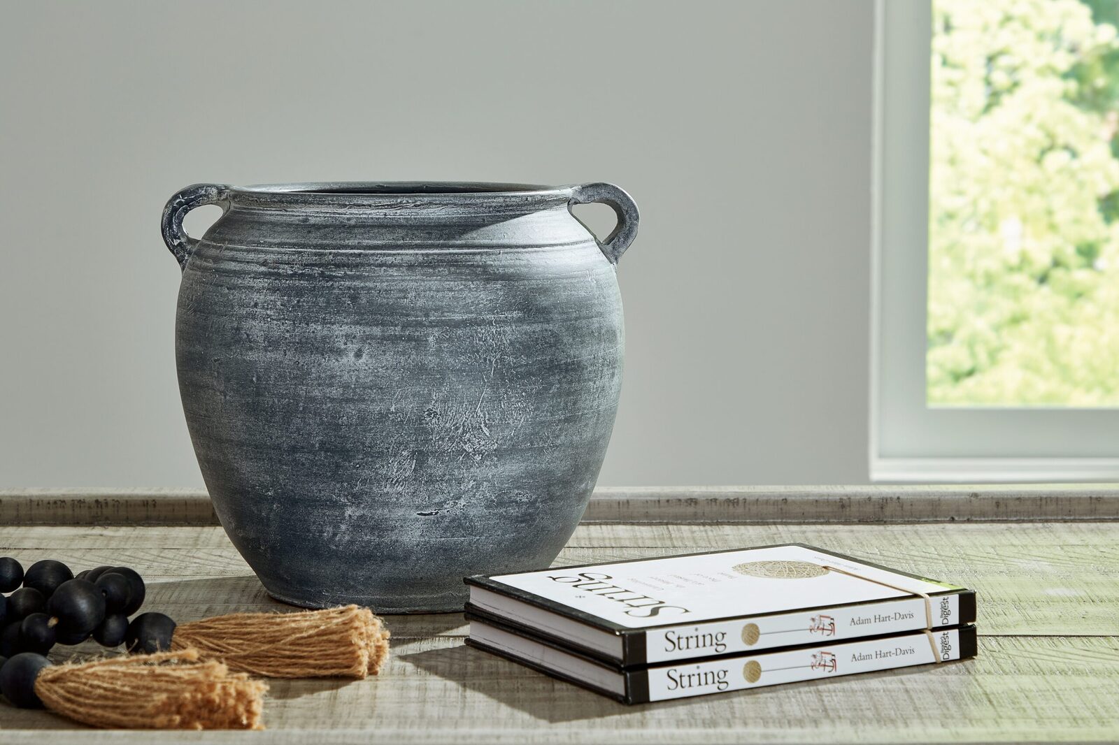 Meadie - 9" Vase - Image 4