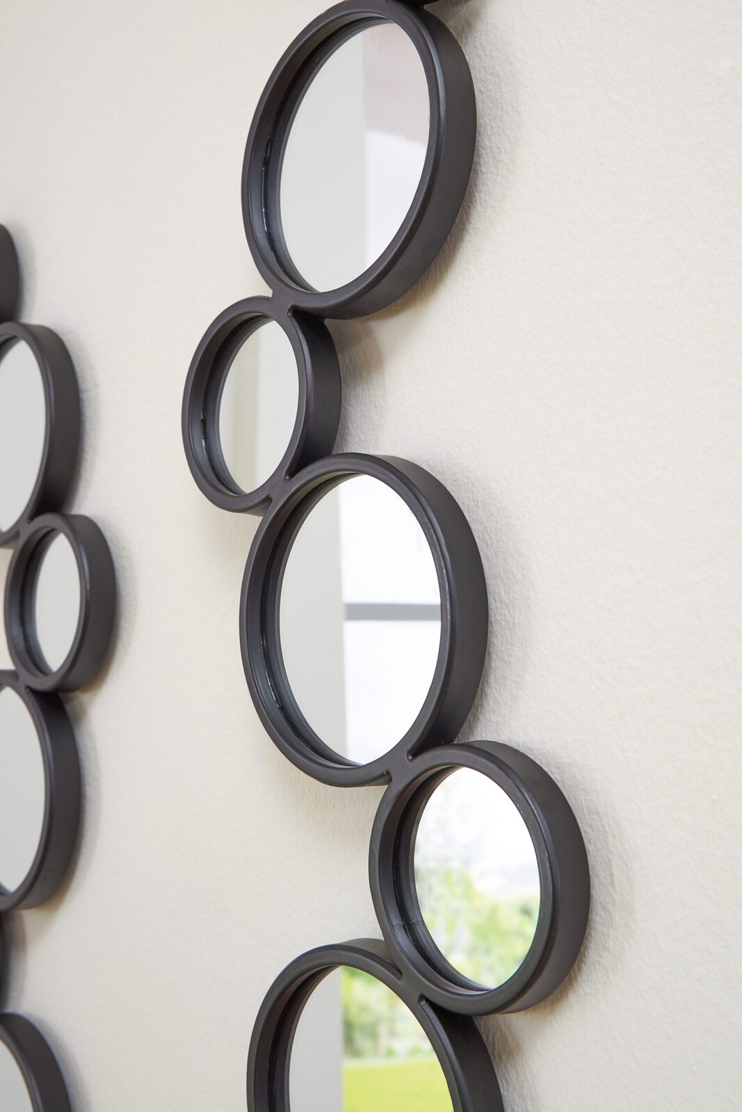 Vinler - Accent Mirror Set (Set of 2) - Black - Image 8
