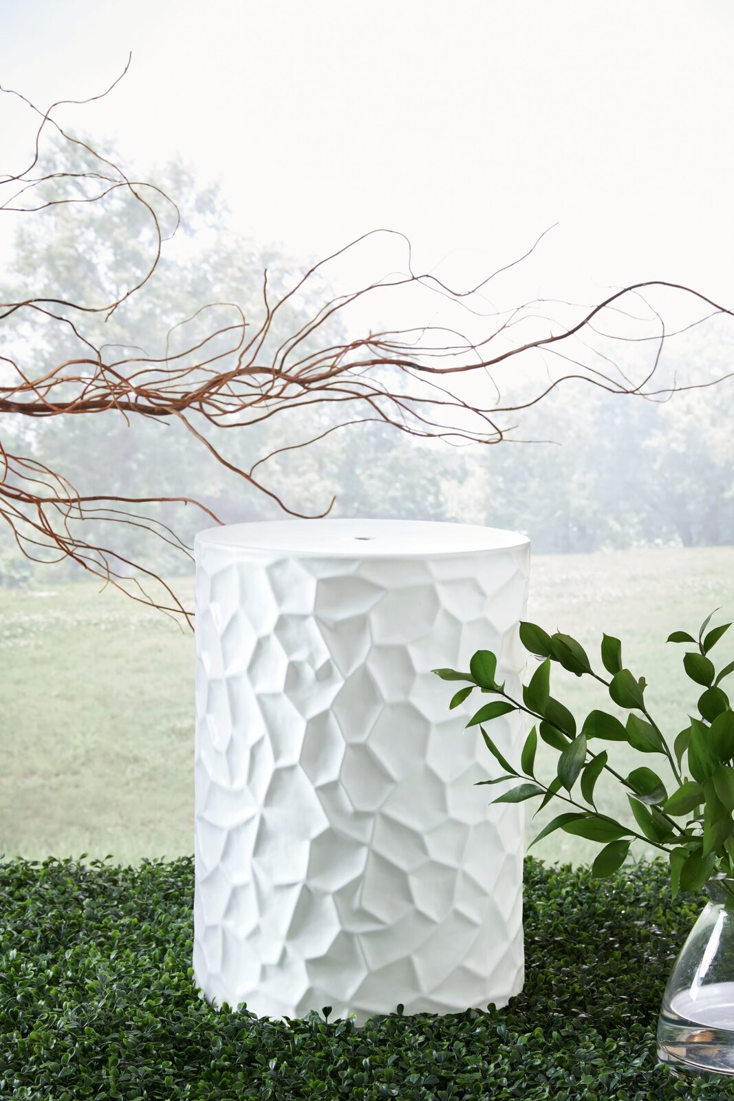 Jungrove - Stool - White - Image 2
