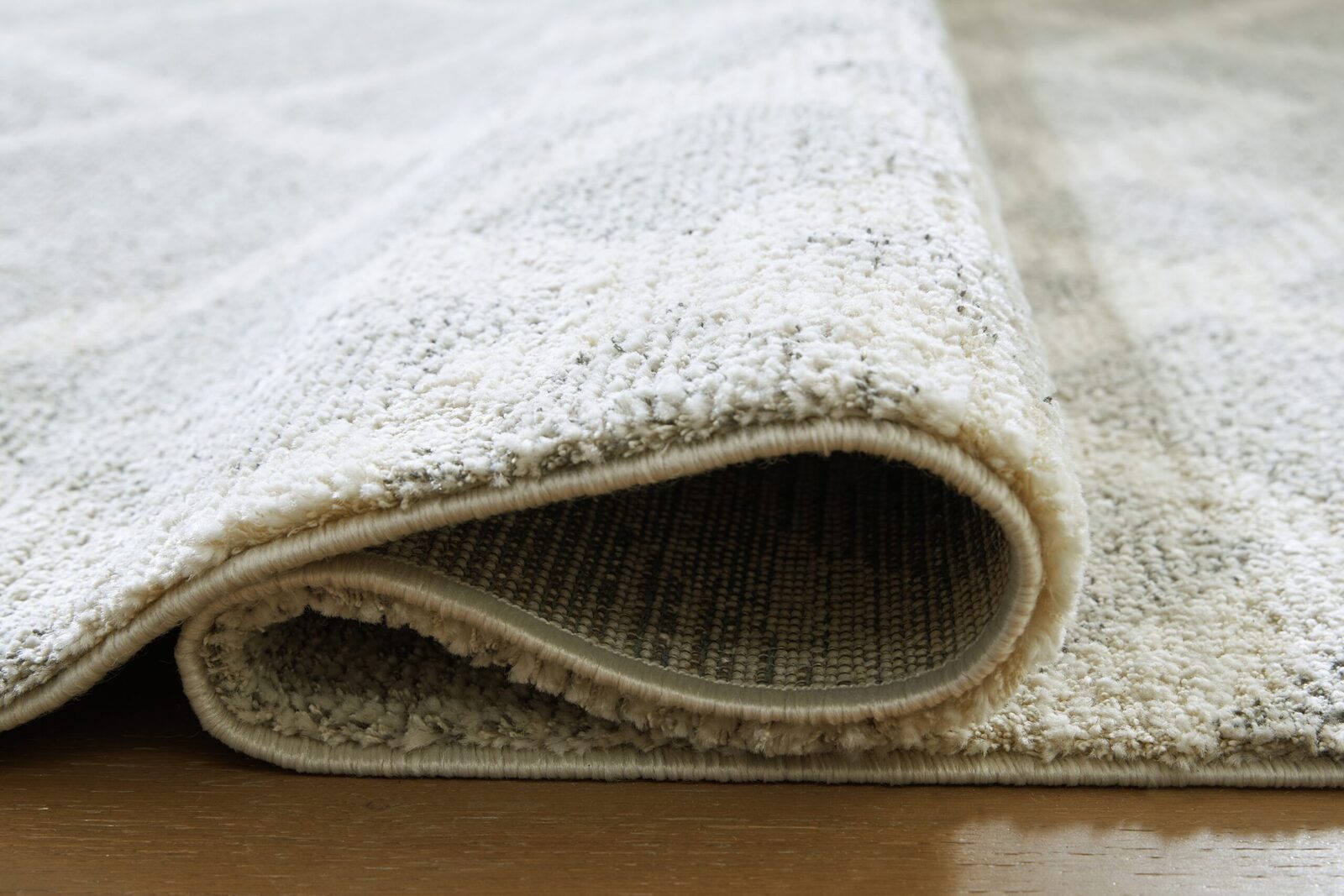Unawick - Rug - Image 5