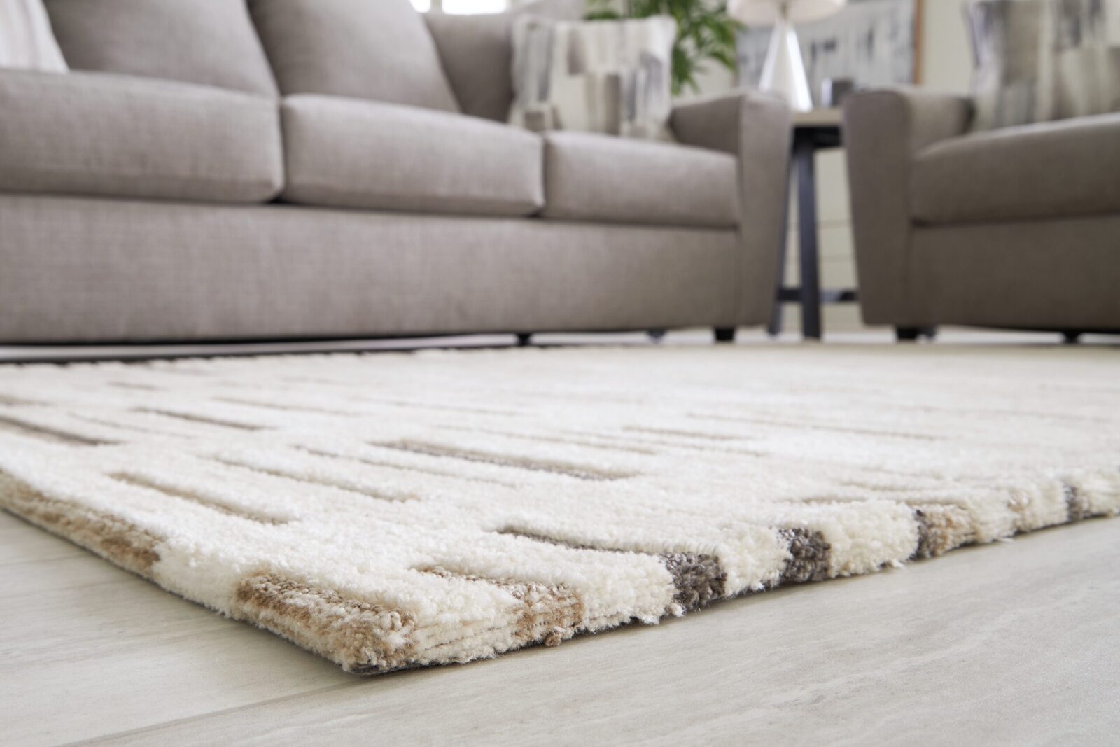 Leesdale - Rug - Image 4