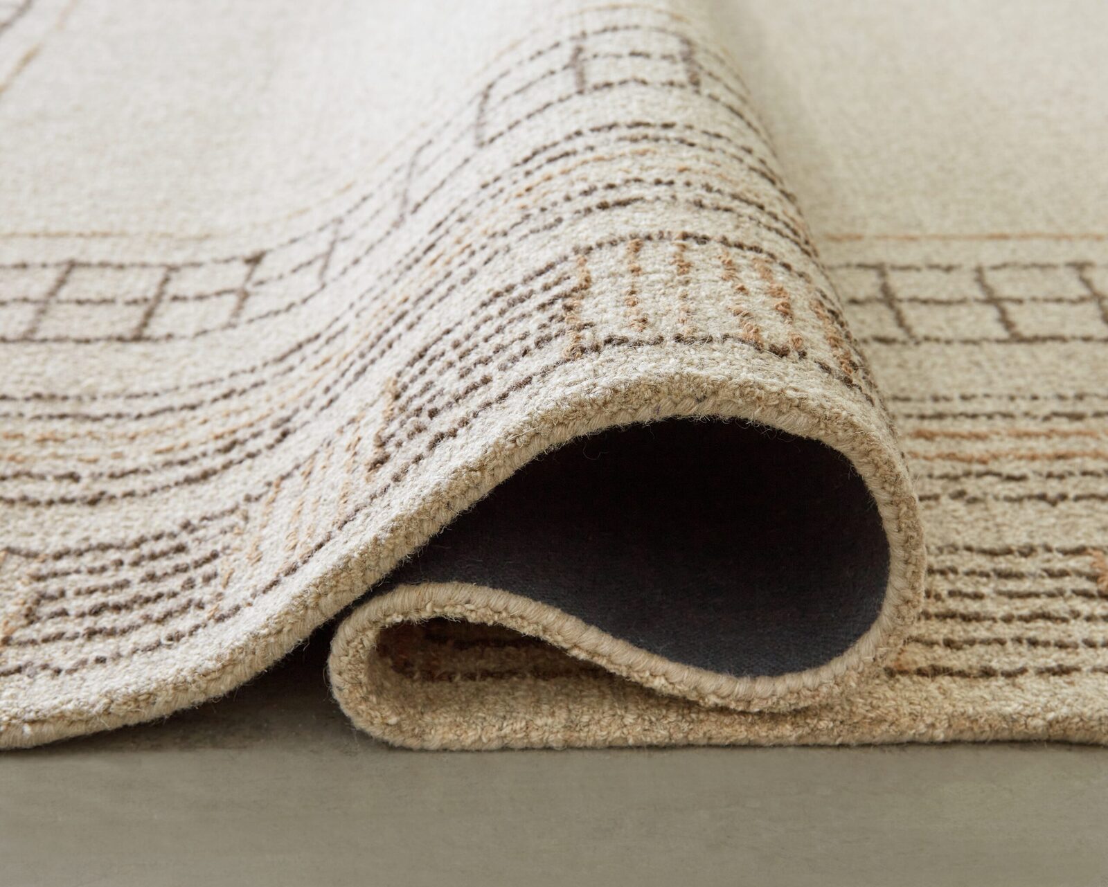 Idaman - Rug - Image 5