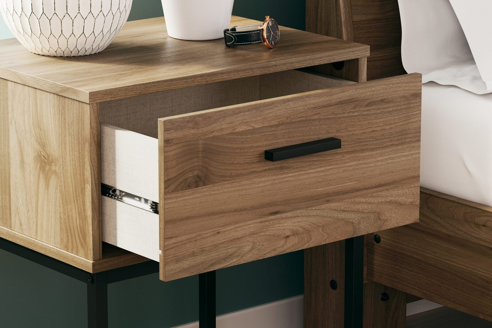 Deanlow - One Drawer Night Stand - Honey - Image 9