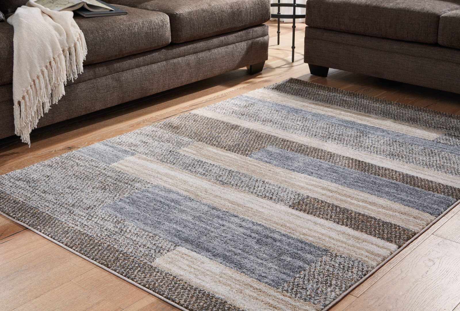 Sethburn - Rug - Image 2