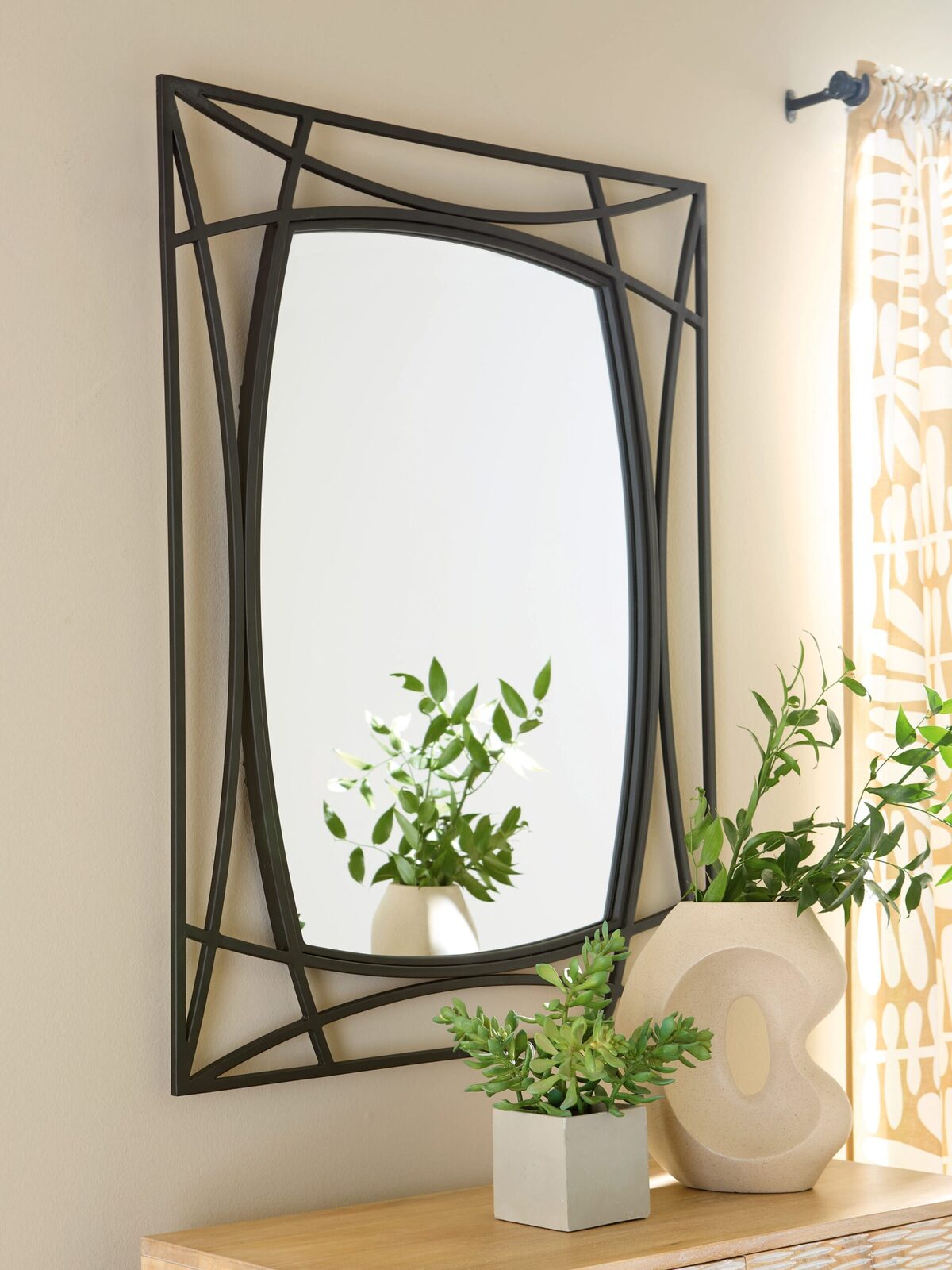 Freenville - Accent Mirror - Black - Image 2