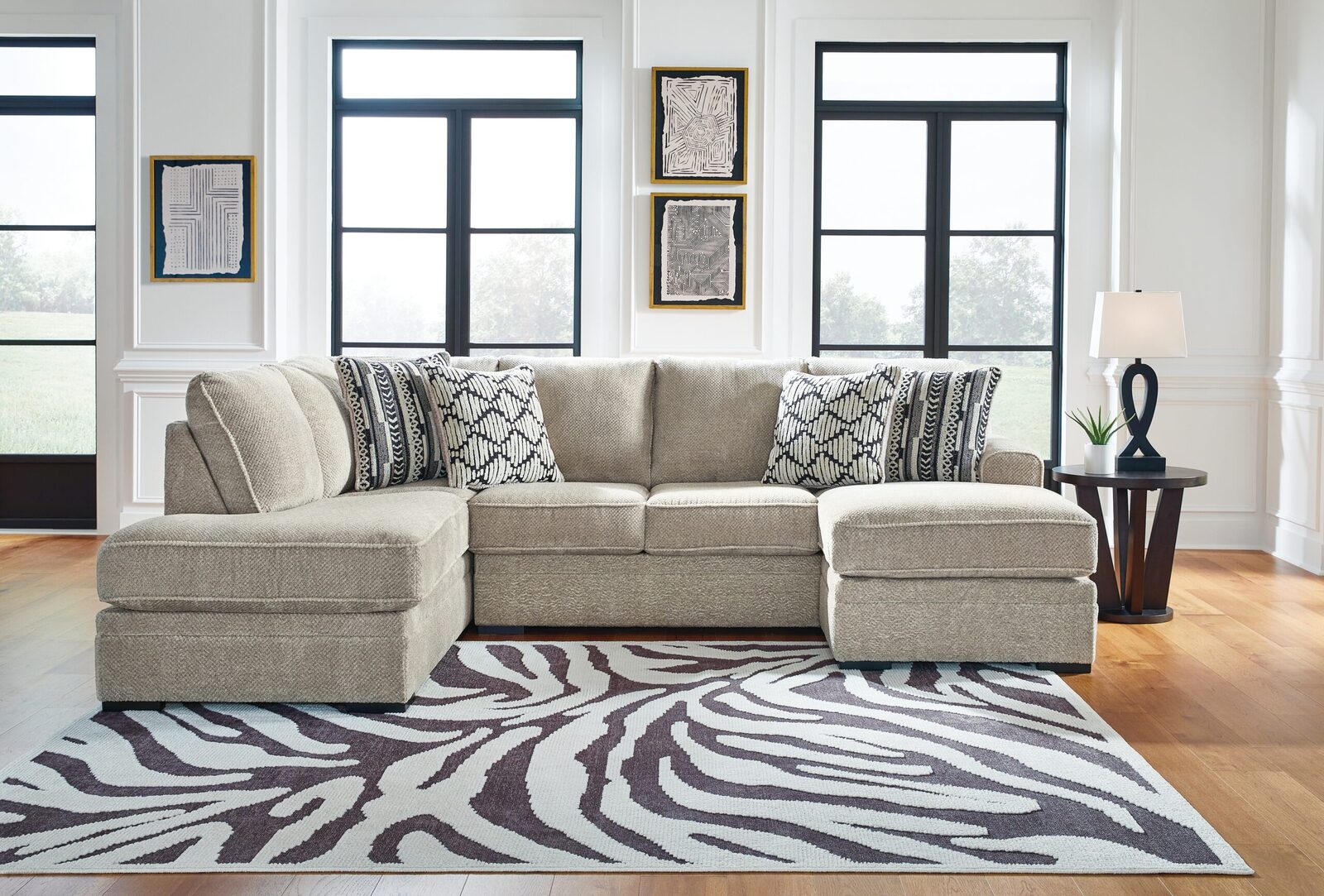 Calnita - Sectional - Image 3