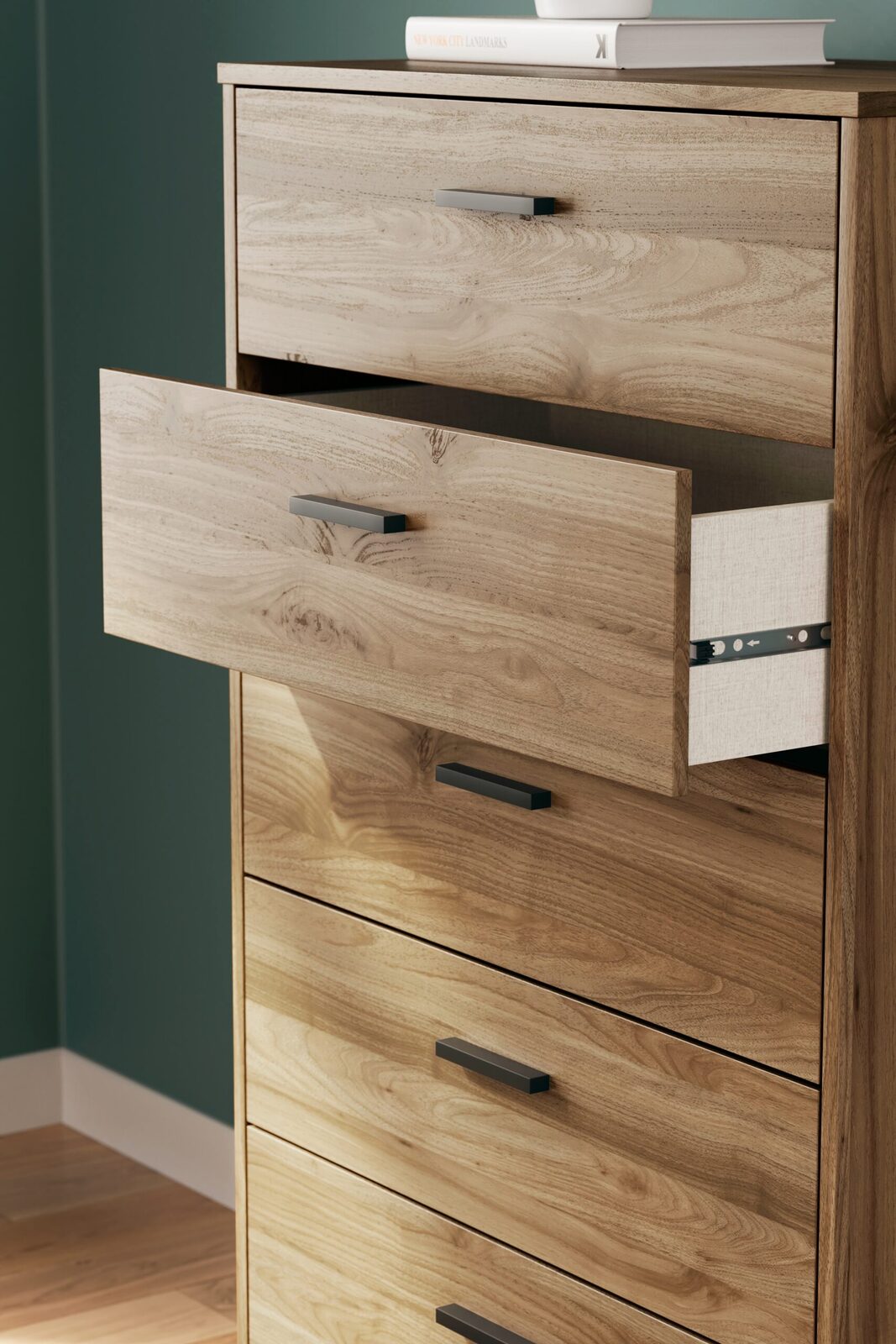 Deanlow - Five Drawer Chest - Honey - Image 10