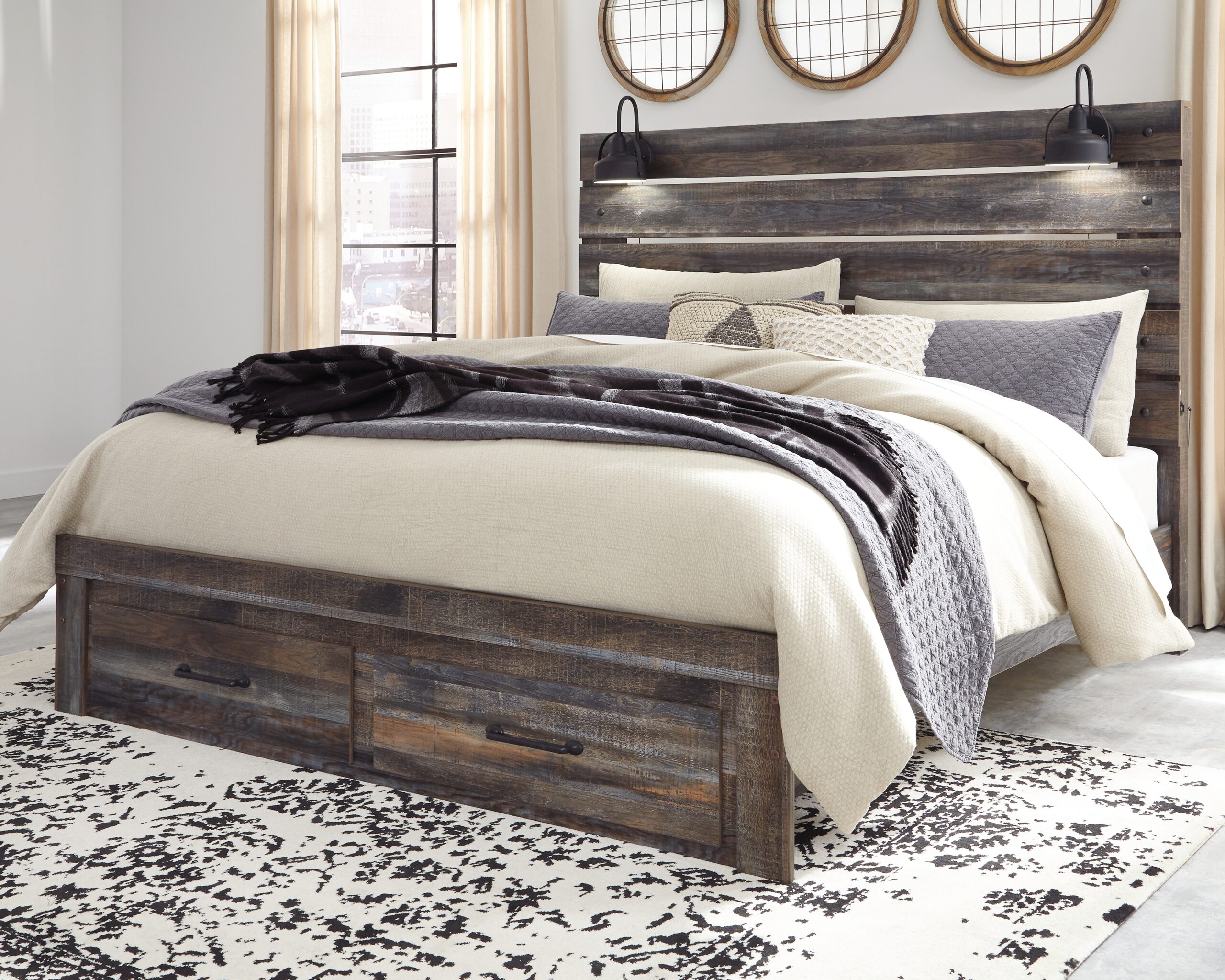 Drystan - Panel Bed - Image 12