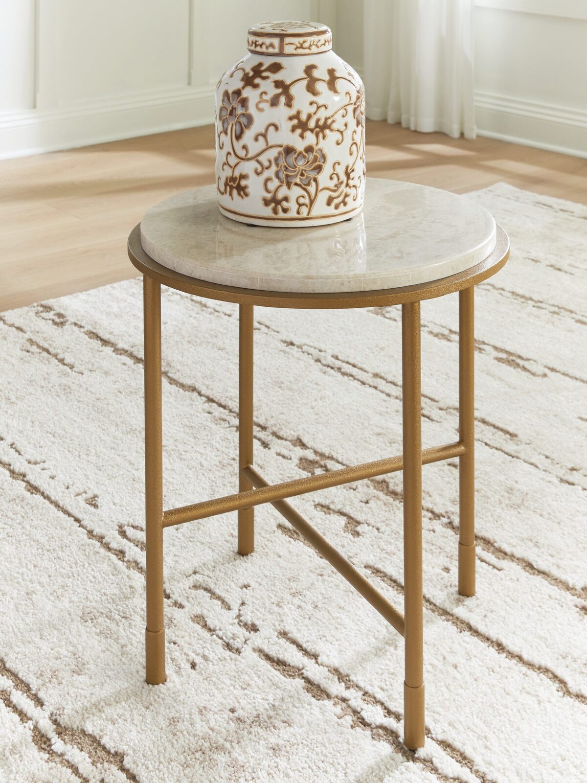 Alben - Round Table - Image 3