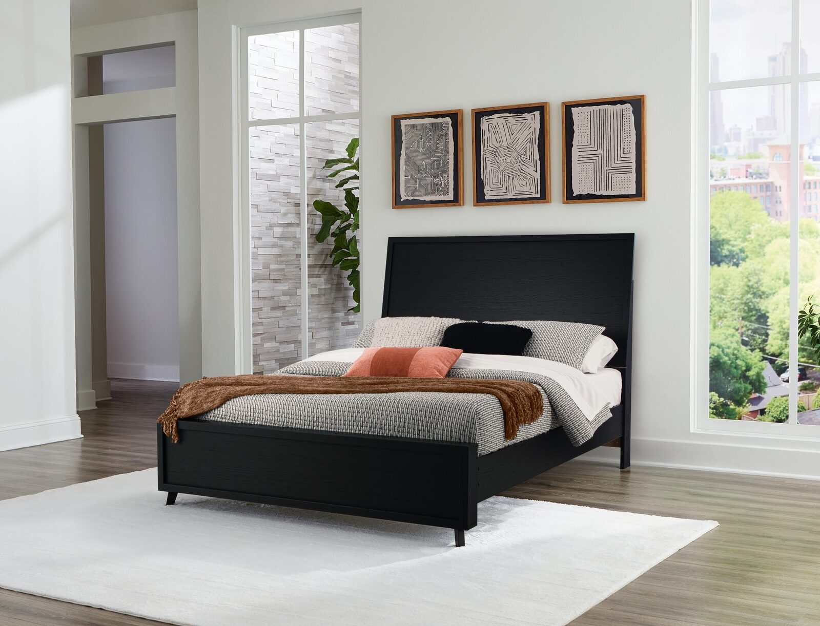Danziar - Panel Bed - Image 8