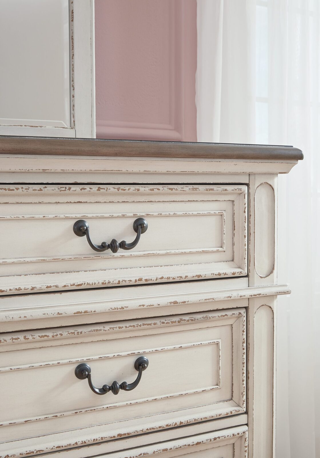 Realyn - Storage Bedroom Set - Image 10