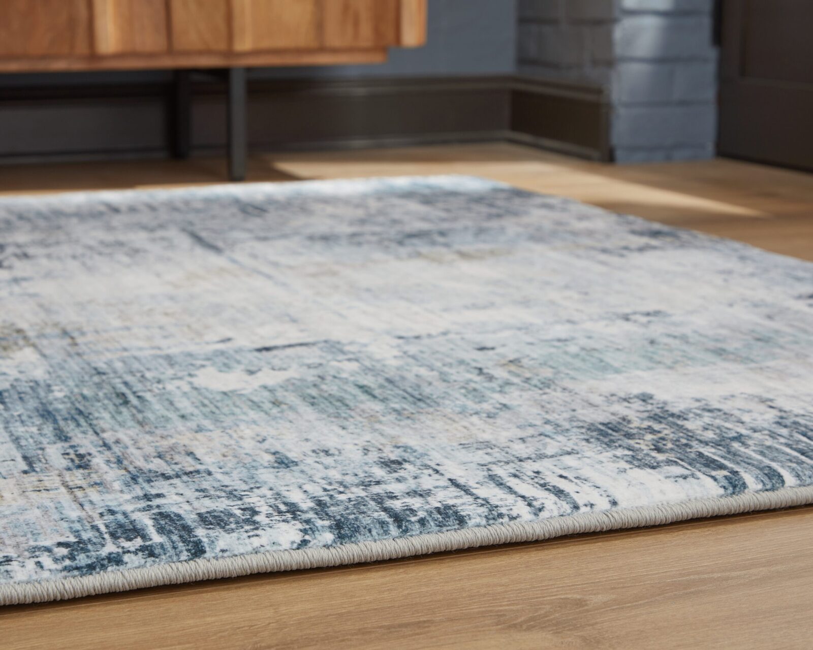 Arlenmont - Rug - Image 4