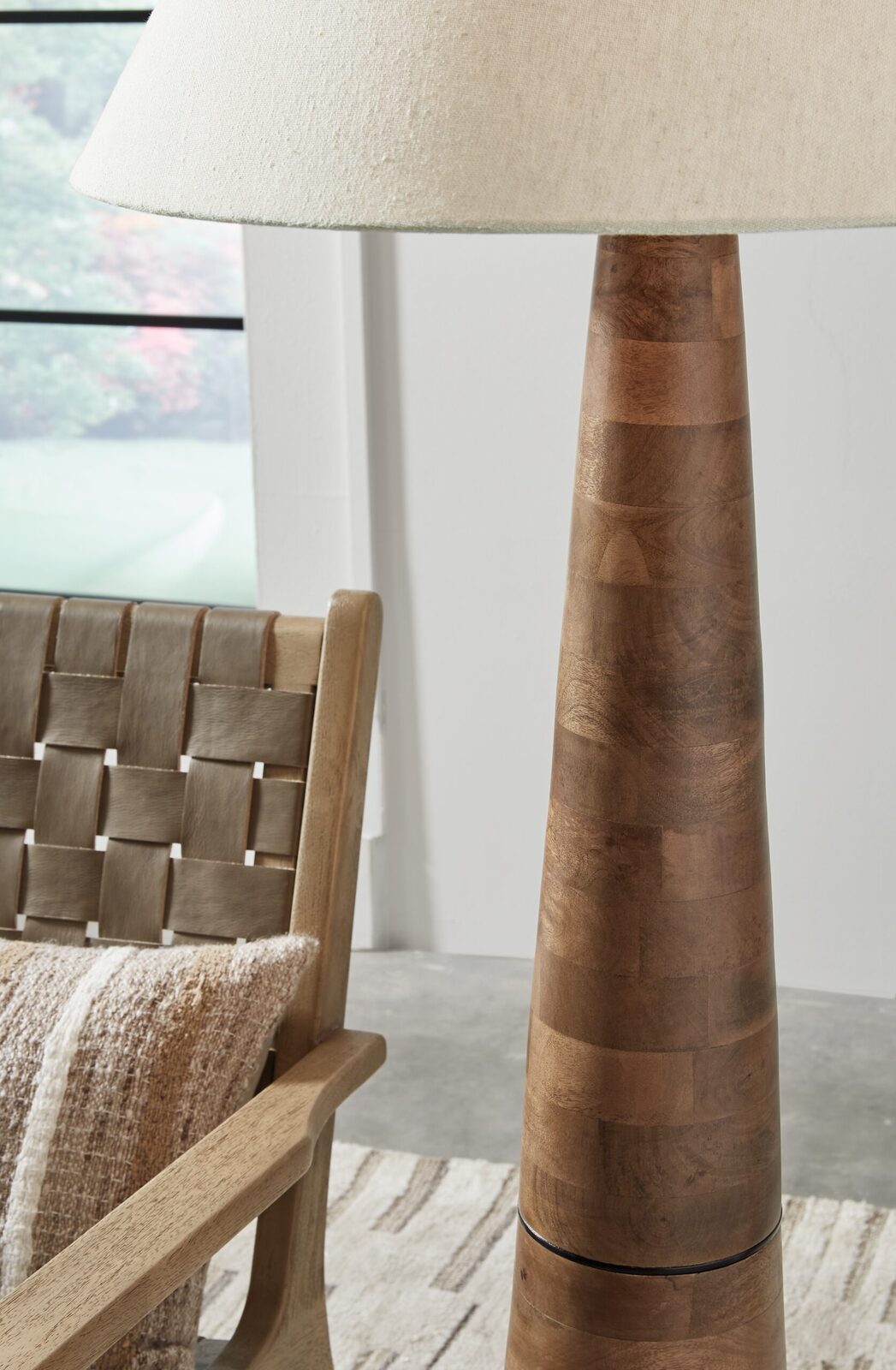 Danset - Wood Lamp - Image 5