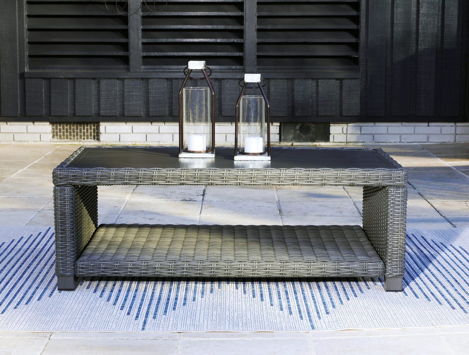 Elite Park - Rectangular Cocktail Table - Gray - Image 2