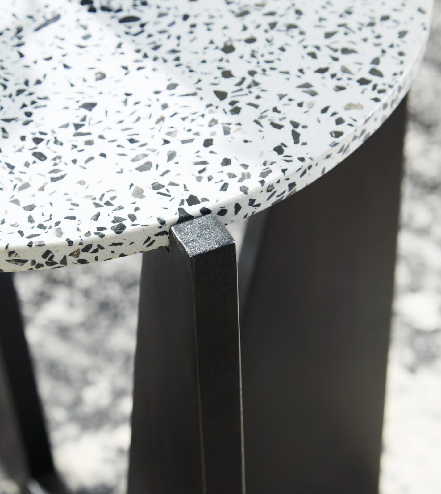 Tellrich - Accent Table - Black / White - Image 5