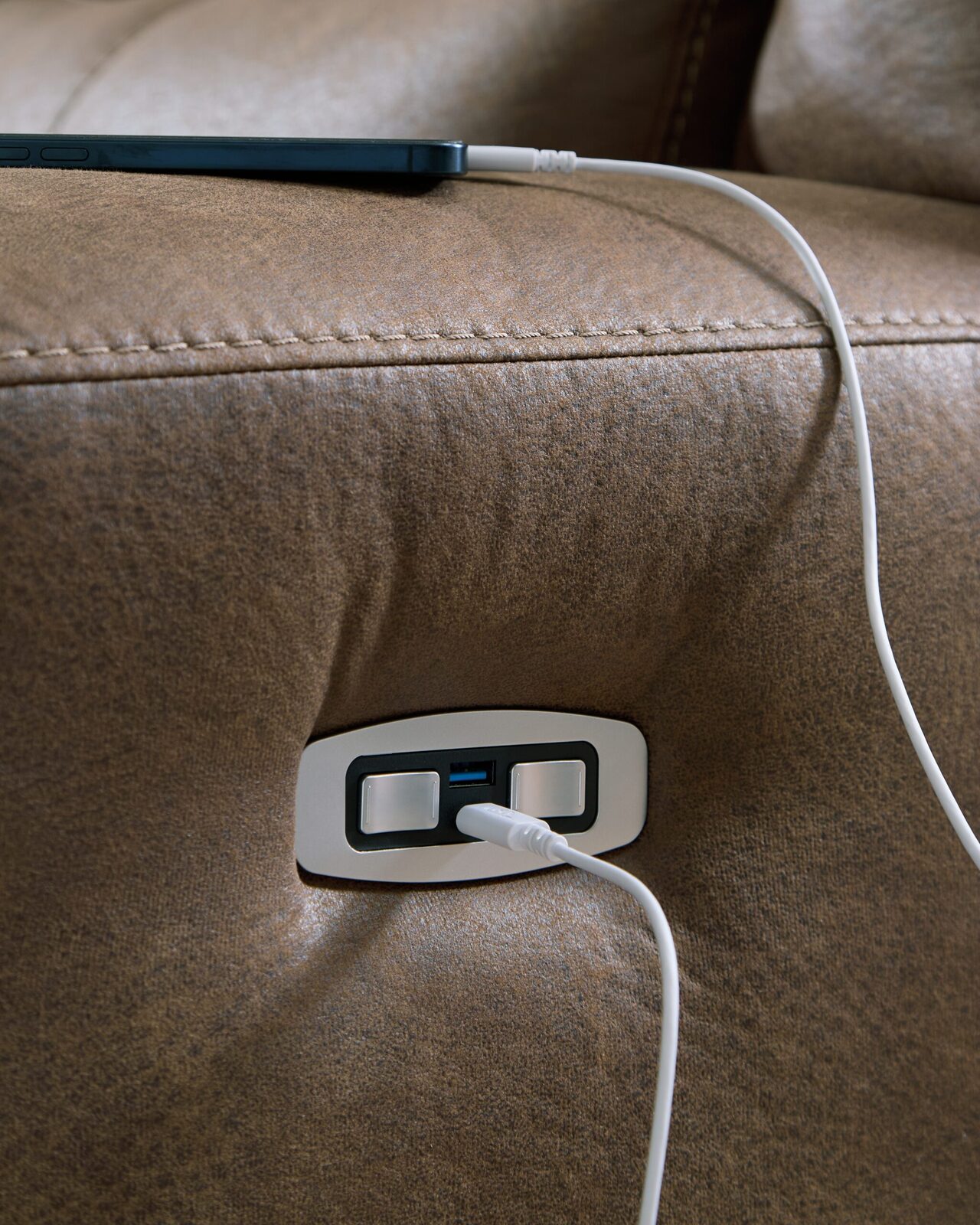 Beckley Place - Power Recliner With Adjustable Headrest - Earth - Image 9