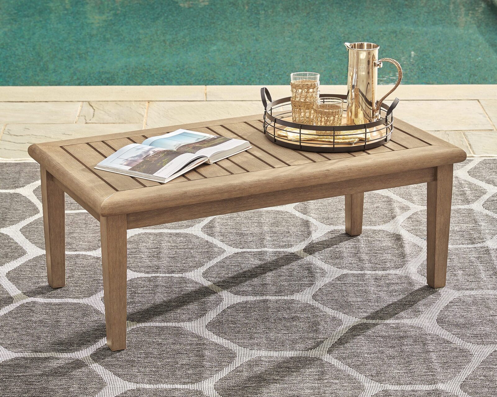 Gerianne - Rectangular Cocktail Table - Brown - Image 2