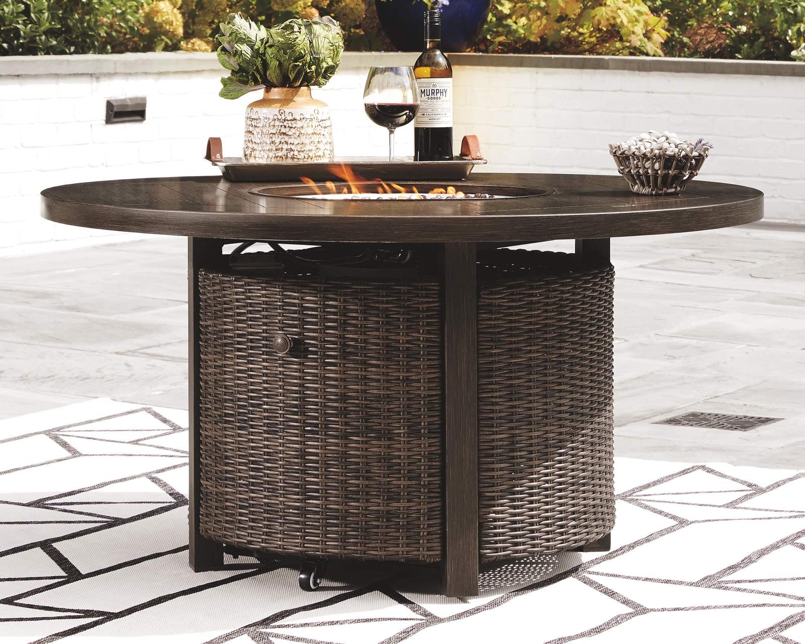 Paradise Trail - 5 Pc. - Conversation Set with 4 Swivel Lounge Chairs - Medium Brown - Image 3