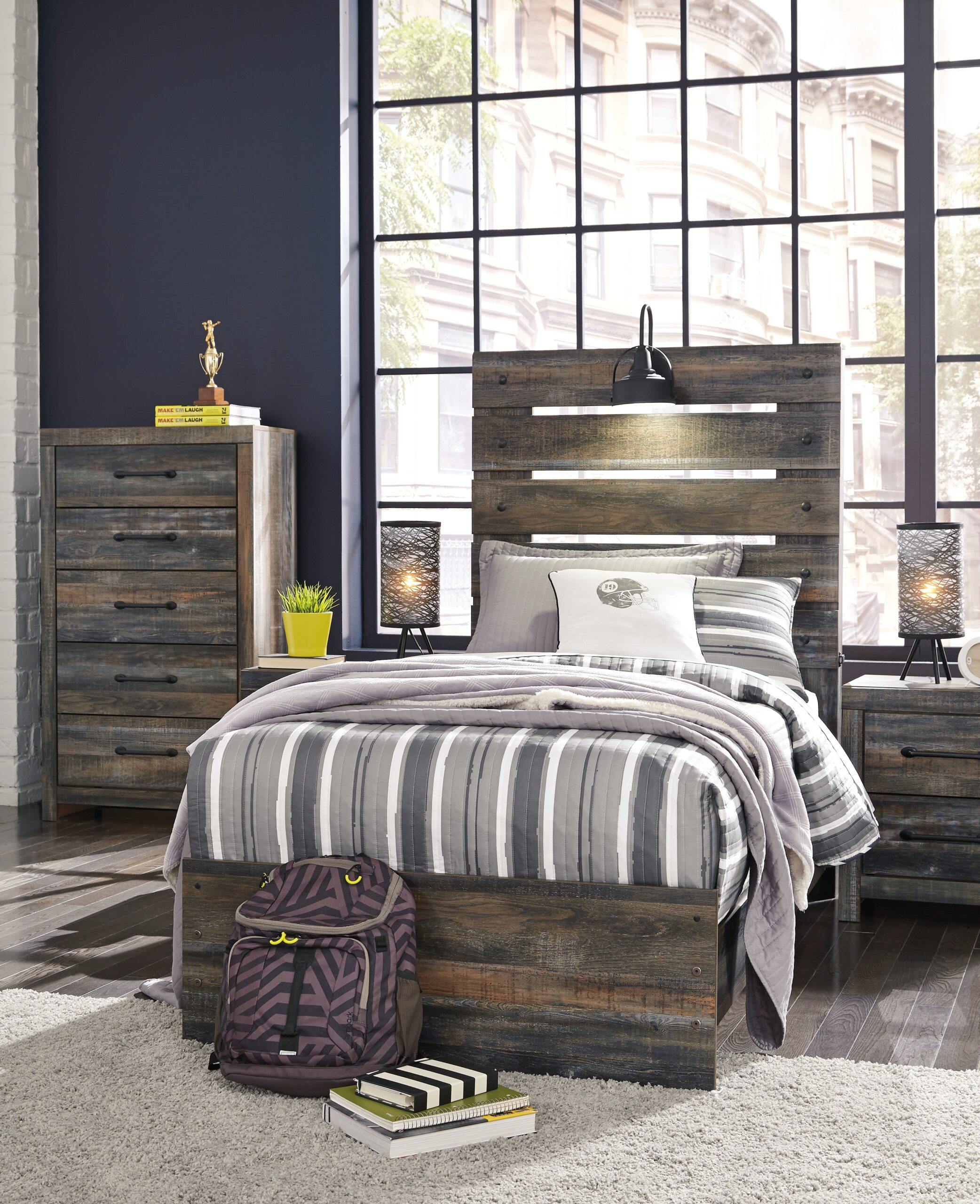 Drystan - Panel Bed - Image 51