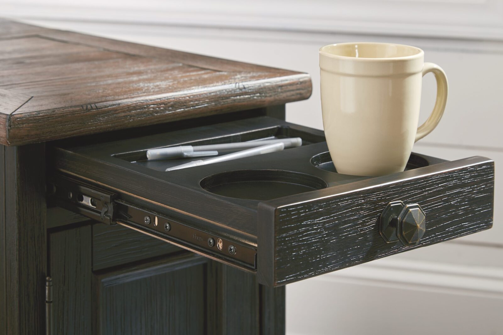 Tyler Creek - Chair Side End Table - Grayish Brown / Black - Image 10