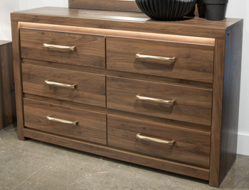 Janfyn – Six Drawer Dresser – Brown – Mr. Liquidator Furniture