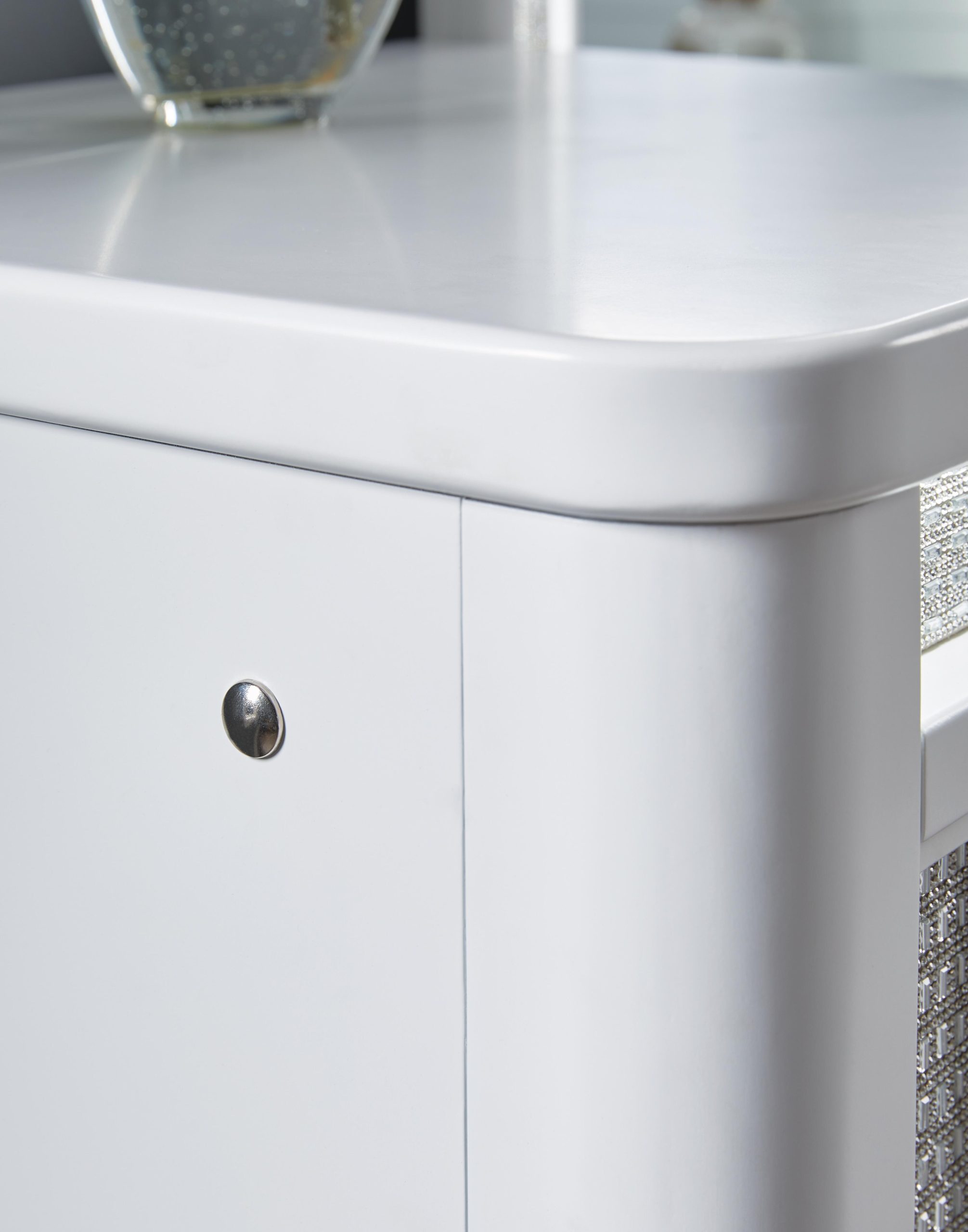 Chalanna - Vanity With Mirror - White - Image 10