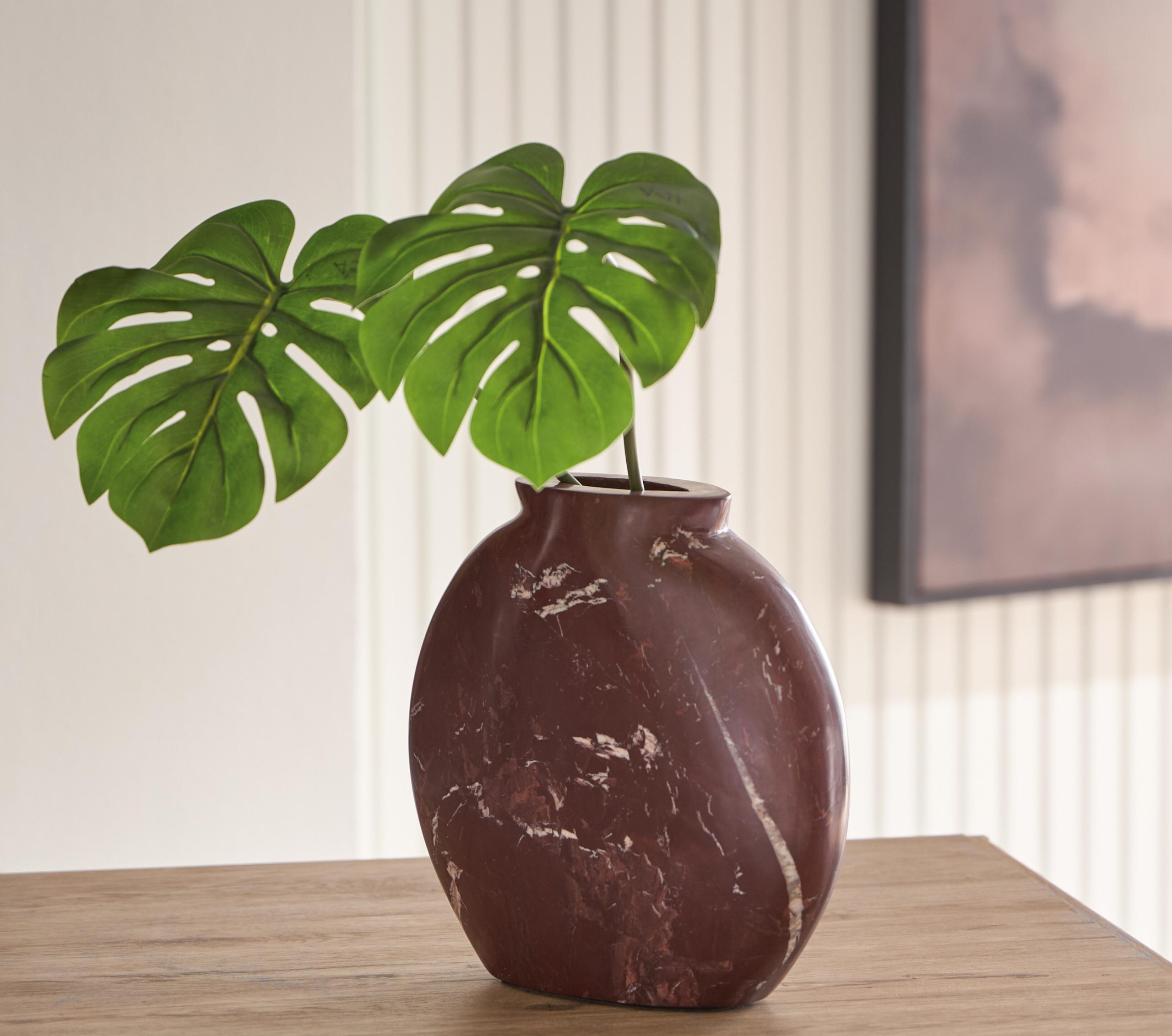 Dashner - Vase - Red / White - Image 2