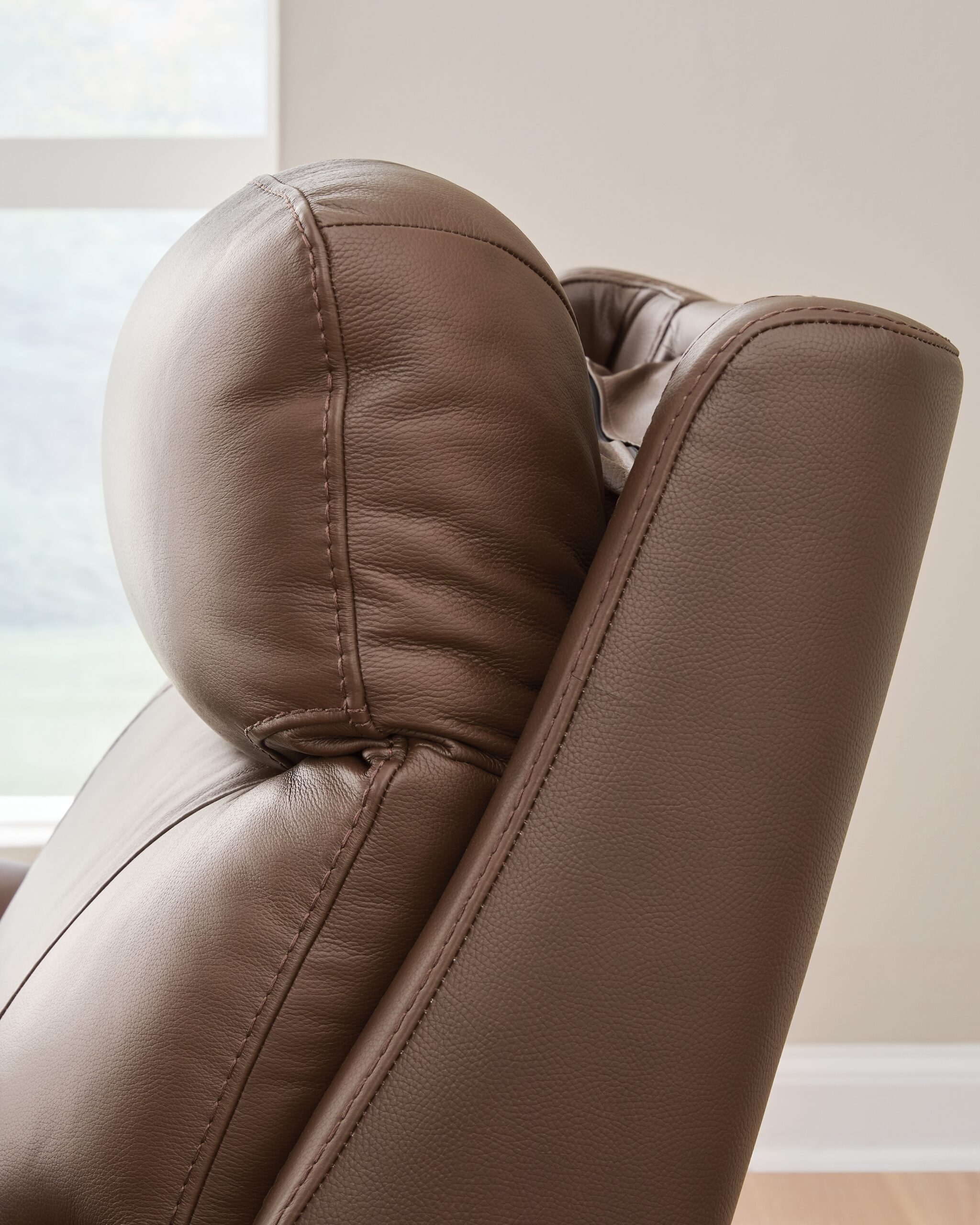 Pincara - Power AutoGlide Recliner With Audio System - Umber - Image 8